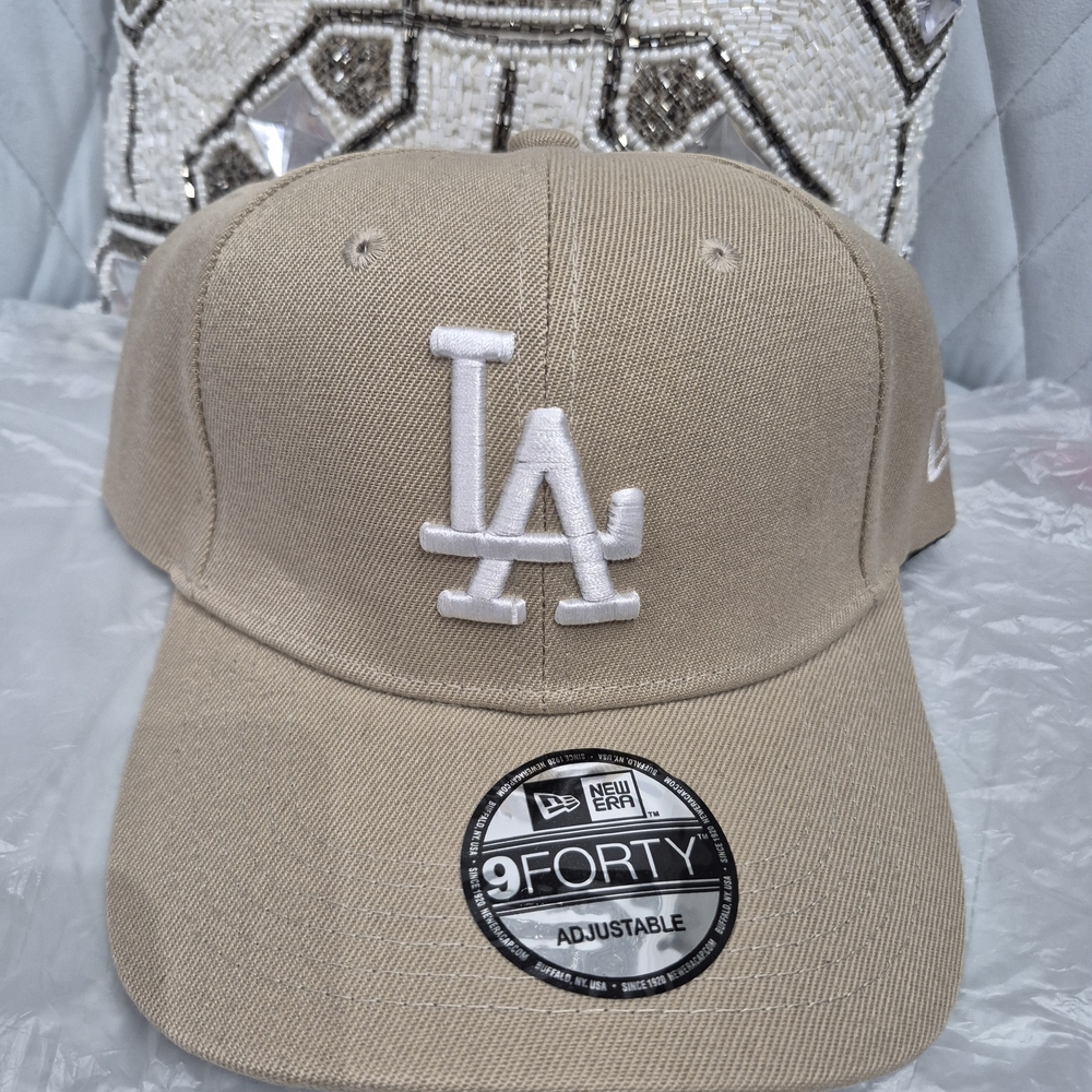 Tan LA Dodgers Snapback Baseball Hat